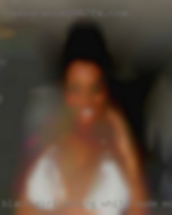 Black girl eating white nude mom pussy in Abilene.