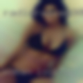 Woman looking threesomes